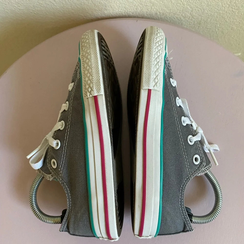 Converse Gray and Pink Little Kids size 1
